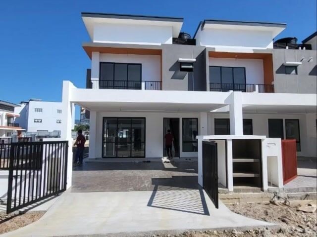 Video Image 1