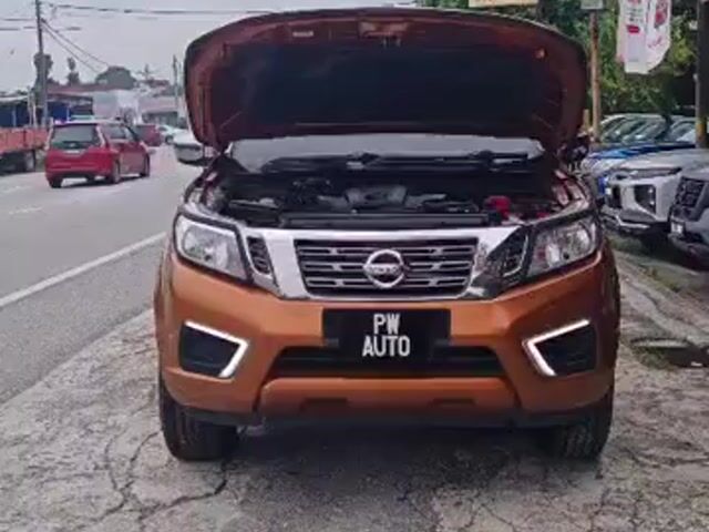 Nissan NAVARA NP300 2.5(A)SE DDTi 7SPD 4X4 pickups - 1
