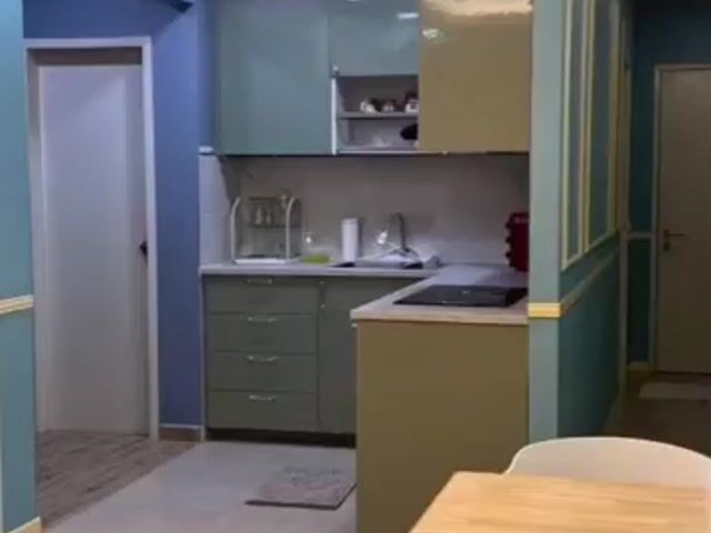 Video Image 1