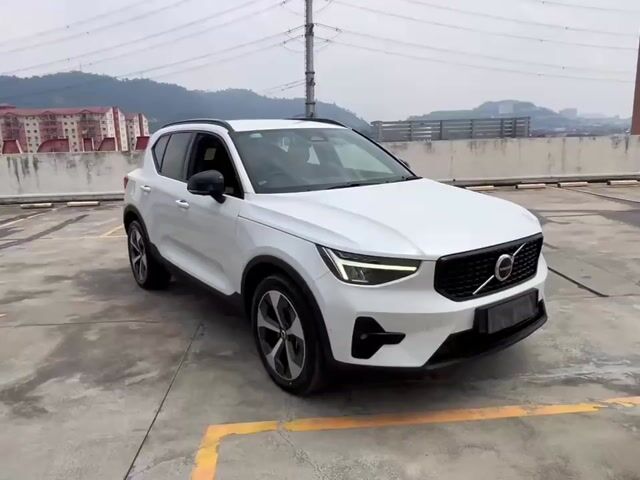 2022 Volvo XC40 2.0 B5 ULTIMATE (A) FSV UNDER WRTY - 1