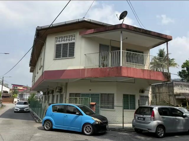 Video Image 1
