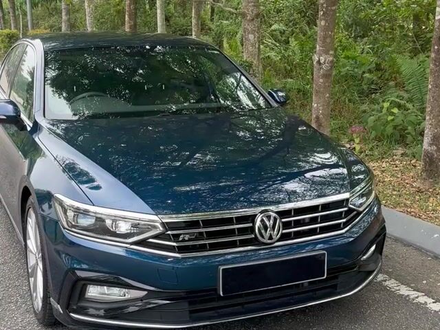 2021 Volkswagen PASSAT 2.0 R-LINE ✅64k KM Mileage✅ - 1