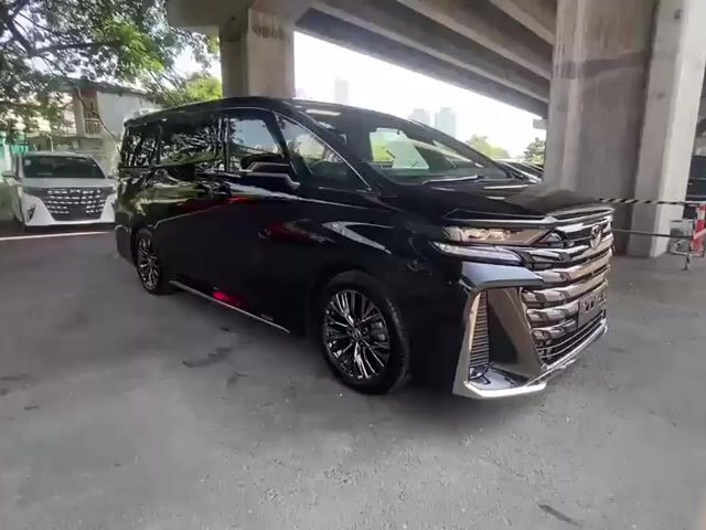 2023 Toyota Vellfire 2.4 Z Premier Grade 5A 7K-Km  - 1