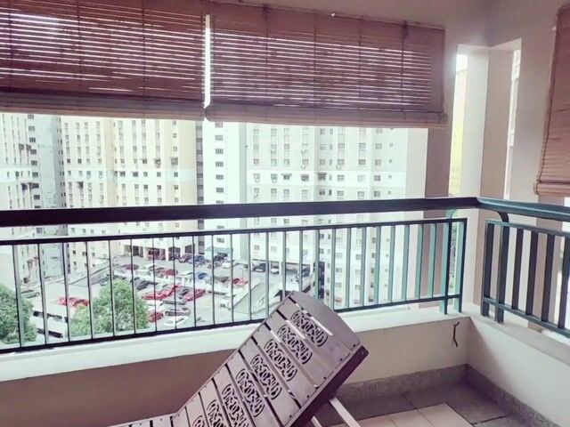 Video Image 1