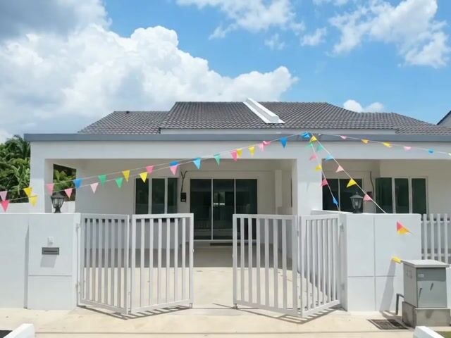Video Image 1