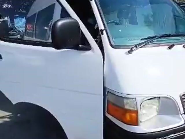 CANTIK 2005 Toyota HIACE 3.0 (M) high roof - 1