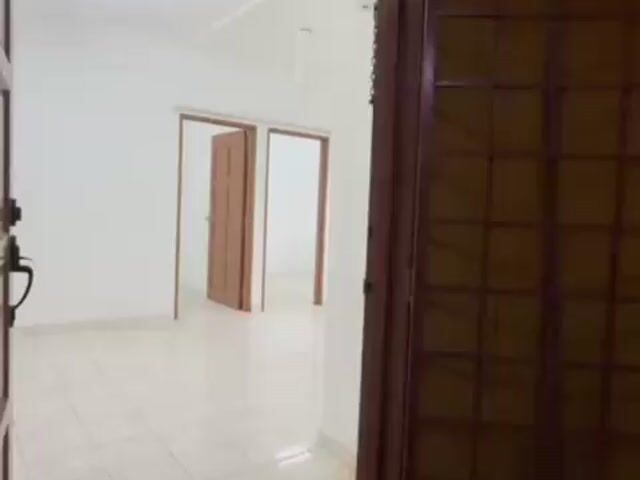 Video Image 1