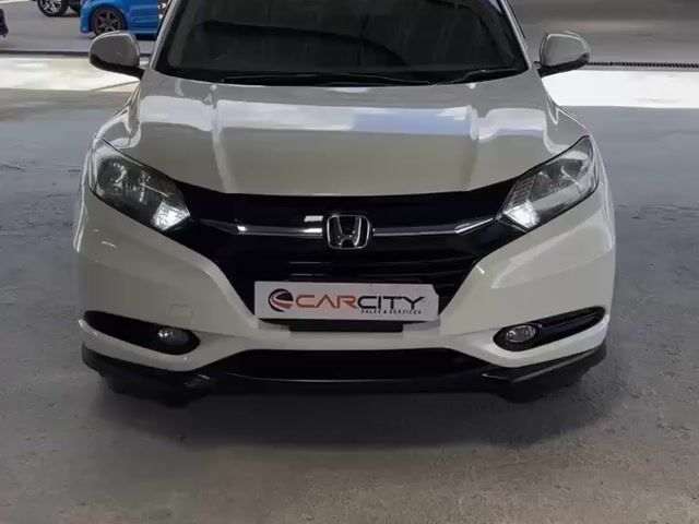 2017 Honda HR-V 1.8 FACELIFT - 1 YEAR WARRANTY - 1