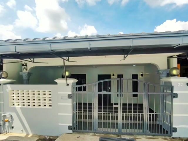 Video Image 1