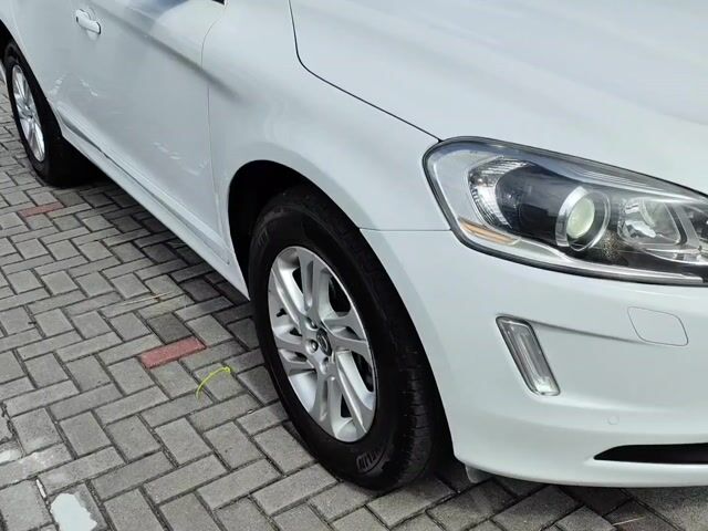 Volvo XC60 2.0 T5 DRIVE E (A) L/SEAT PUSH START - 1