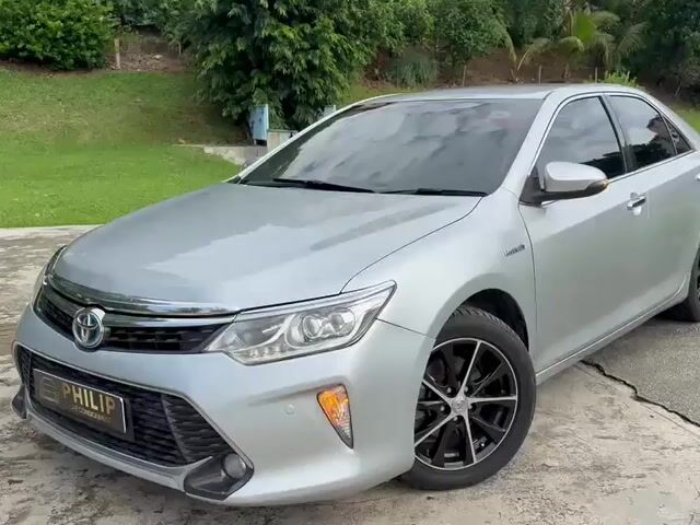 2015 TOYOTA CAMRY 2.5 HYBRID Masih Boleh Loan Lagi - 1