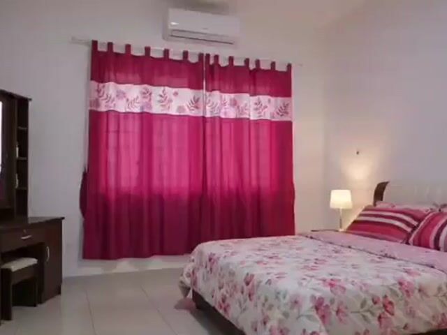 Video Image 1