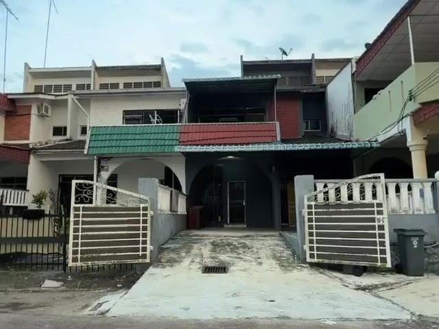 Video Image 1
