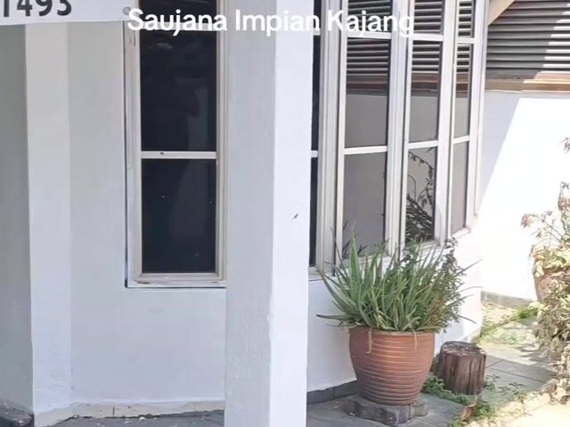 Video Image 1