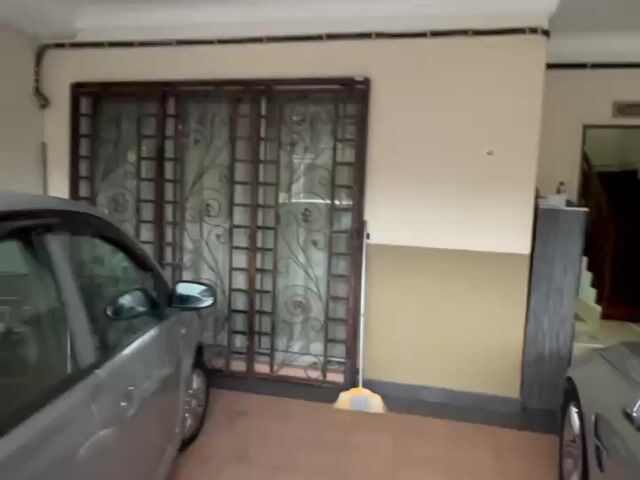 Video Image 1