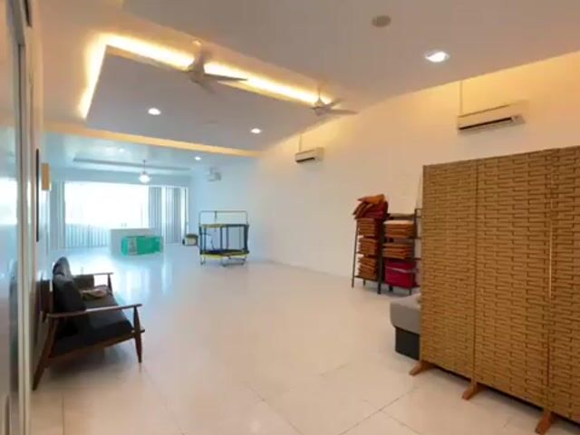 Video Image 1