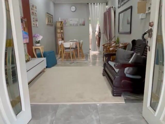 Video Image 1