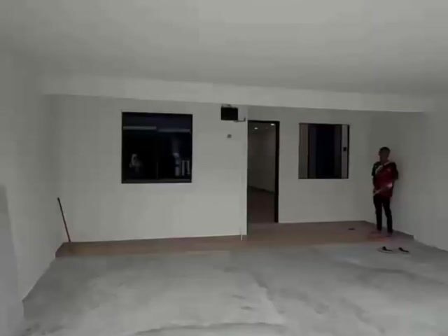 Video Image 1
