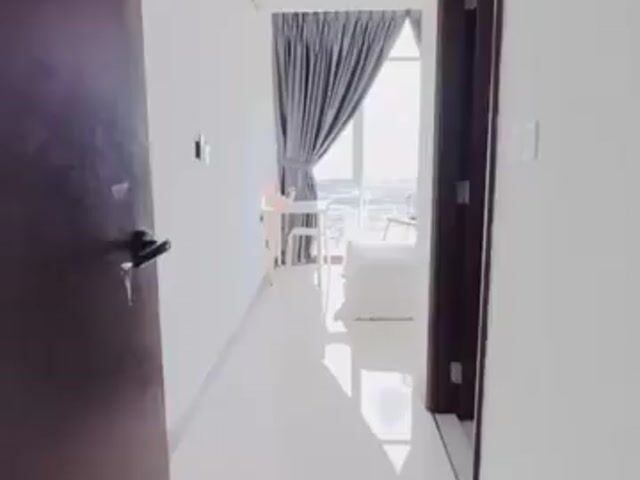 Video Image 1