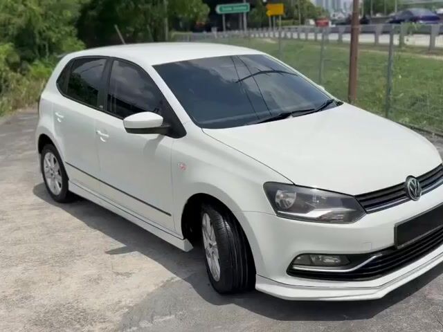 2019 Volkswagen POLO 1.6 COMFORTLINE (A)fu leather - 1