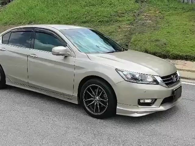 2015 Honda ACCORD 2.0 VTi-L (A) BLACKLIST CAN LOAN - 1