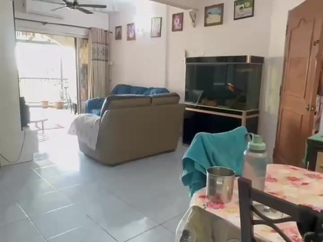 Video Image 1