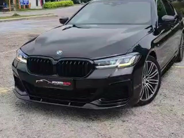 Bmw 530i 2.0 M-SPORT NEW FACELIFT 1ST CHINESE OWN - 1
