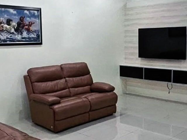 Video Image 1