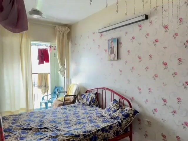 Video Image 1
