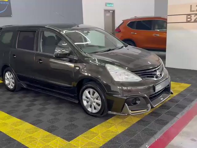 Nissan GRAND LIVINA 1.6 CLASSIC/COMFORT / IMPUL - 1