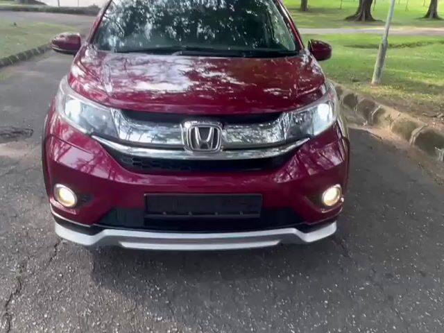2018 Honda BR-V 1.5 V ONE YEAR WARRANTY (A) BRV - 1