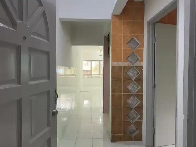 Video Image 1