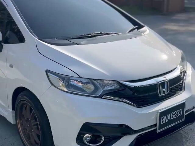 2015 Honda JAZZ FLRS 1.5 E (A) - 1