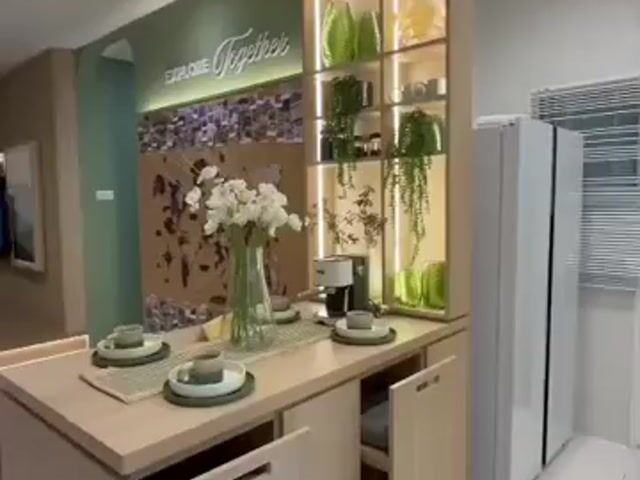 Video Image 1