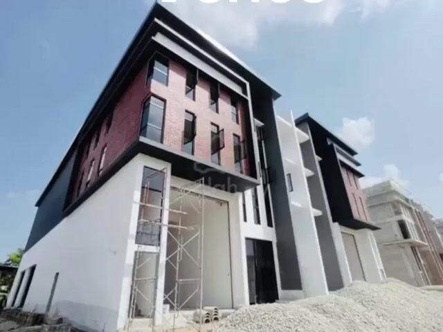 Video Image 1