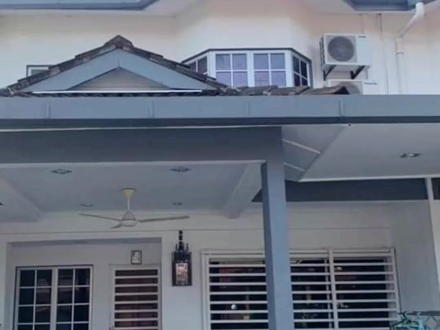 Video Image 1