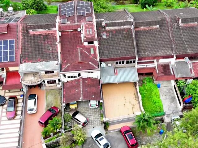 Video Image 1
