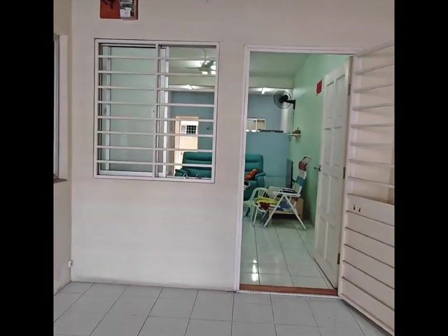Video Image 1