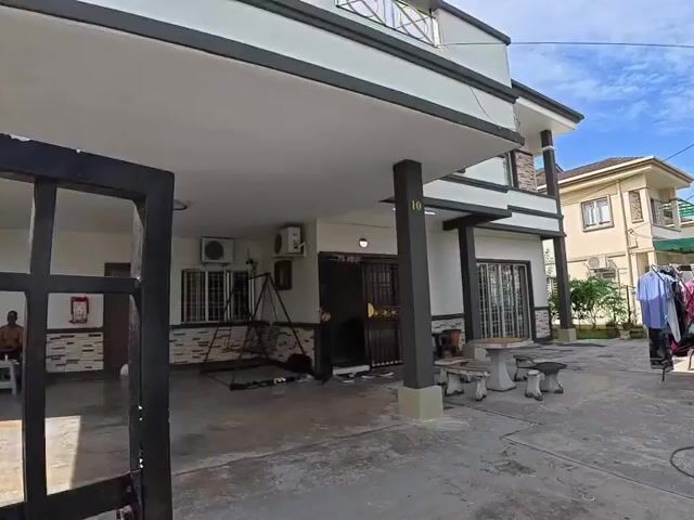 Video Image 1