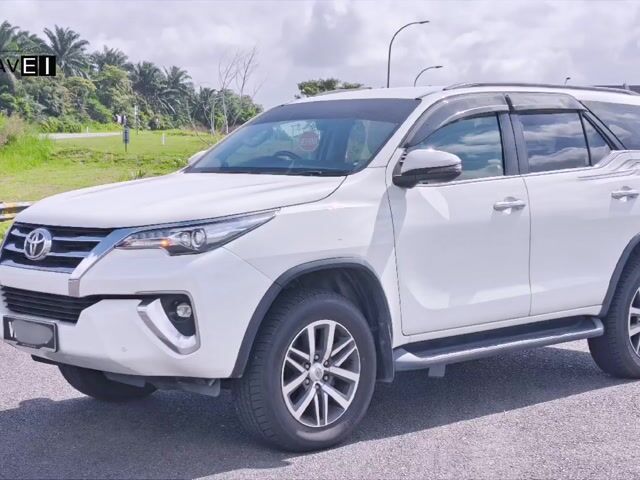 2019 Toyota FORTUNER 2.4 VRZ 4X4 (A) - 1