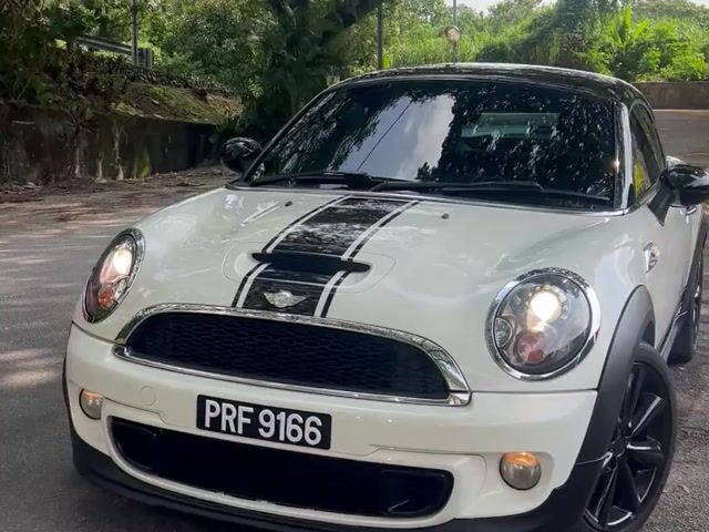REG13 MINI COOPER 1.6 S COUPE TURBO 1LADy FUN CAR - 1