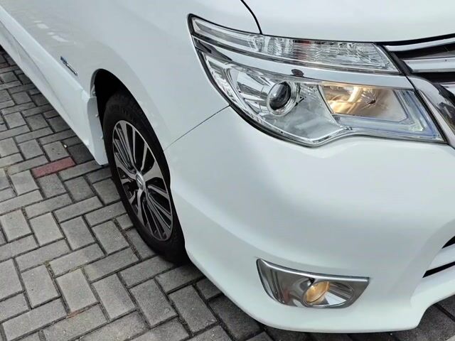 Nissan SERENA 2.0 S-HYBRID HIGHWAY STAR POWER DOOR - 1