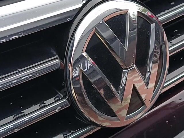 Mileage rendah 60K! 2017 VOLKSWAGEN PASSAT 2.0 - 1