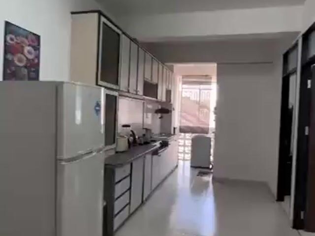 Video Image 1