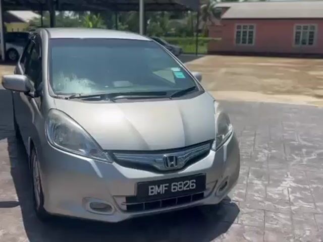 2013 Honda JAZZ 1.3 (HYBRID) FACELIFT (A) - 1