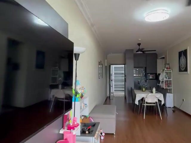 Video Image 1