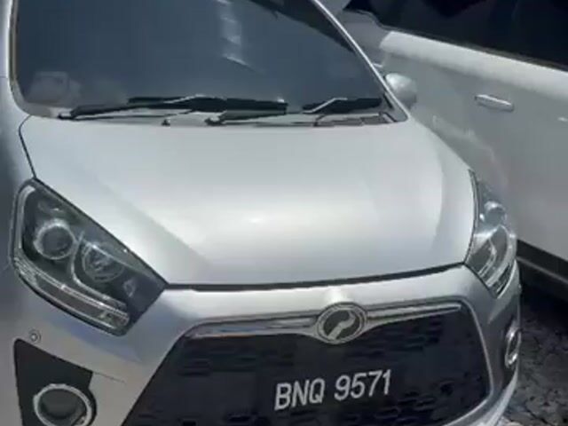 2016 Perodua AXIA 1.0 SE (A)OTR with Insurance - 1