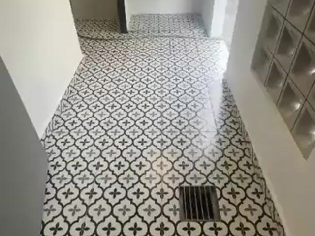 Video Image 1