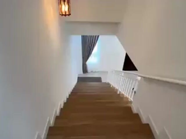 Video Image 1