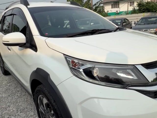 2017 Honda BR-V 1.5 V (A)FULLSPEC LiKENEW GURANTEE - 1